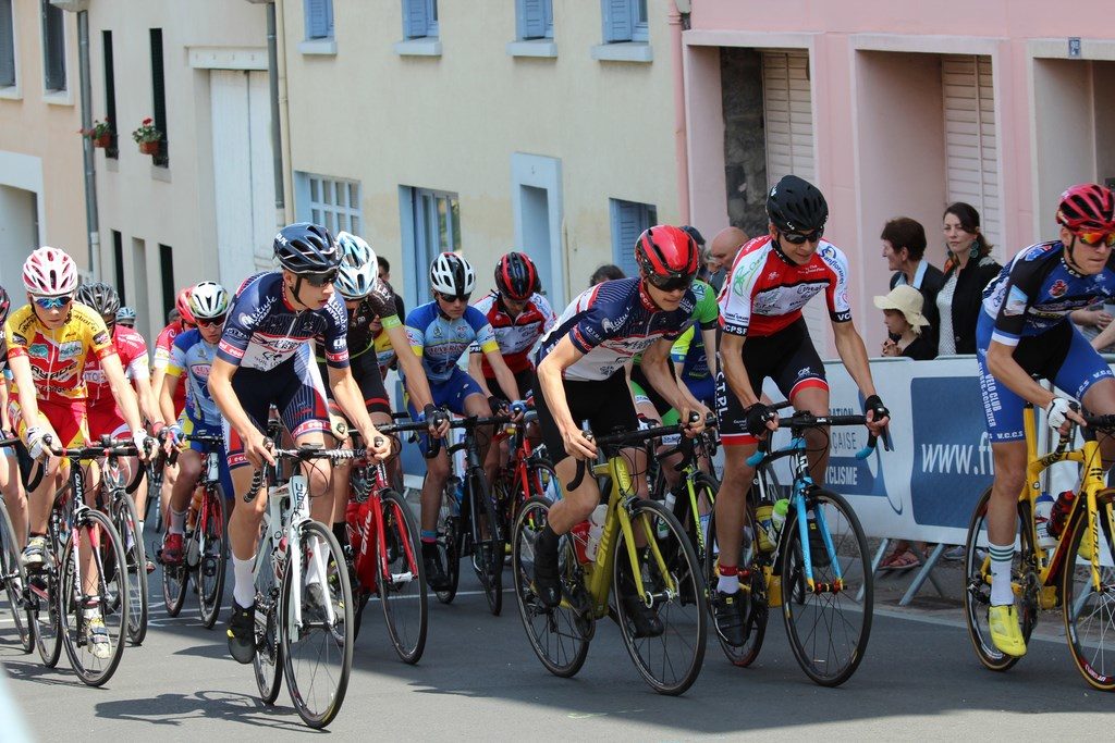 Comment Font Les Coureuses Cyclistes Pour Uriner